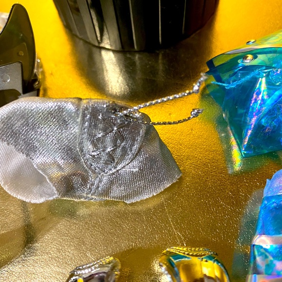 L.O.L. SURPRISE! OMG GAMMA BABE ACCESSORIES MOVIE MAGIC VISOR  SHADE & MORE - Picture 6 of 7